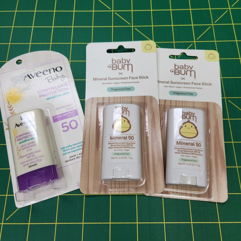 Aveeno Baby 1 Baby Bum 2 sunscreen sticks broad spectrum spectrum 50 mineral 50 - Picture 7 of 7